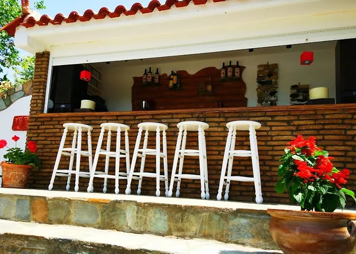Villa Maroudia