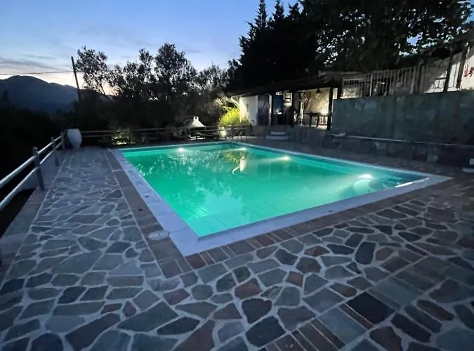 Villa Maroudia